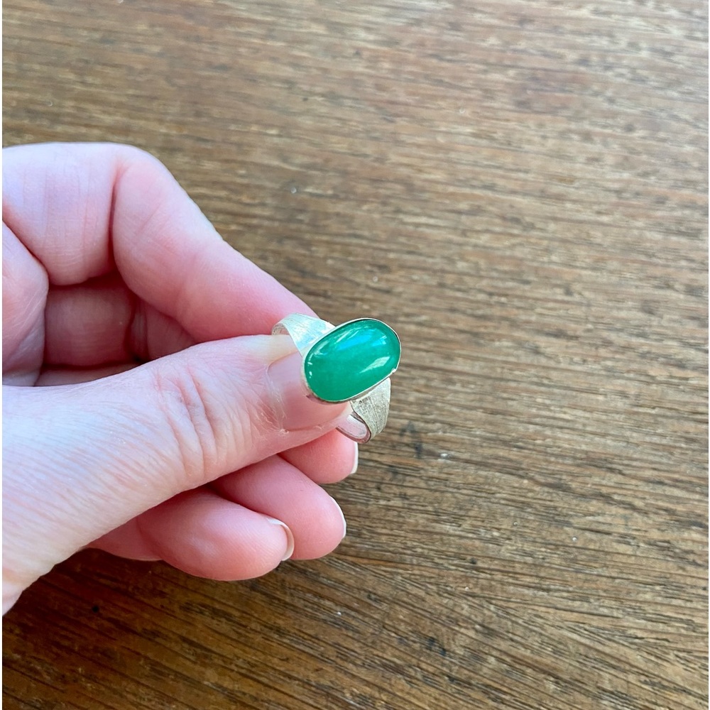 Green onyx gemstone handmade ring NWOT